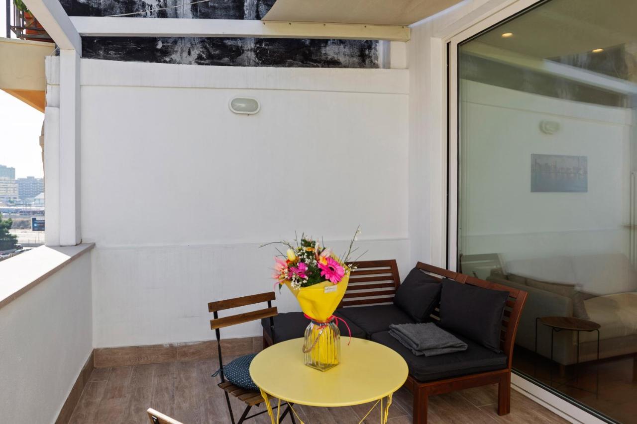 Madonella Apartment Con Terrazzo Bari Exterior foto